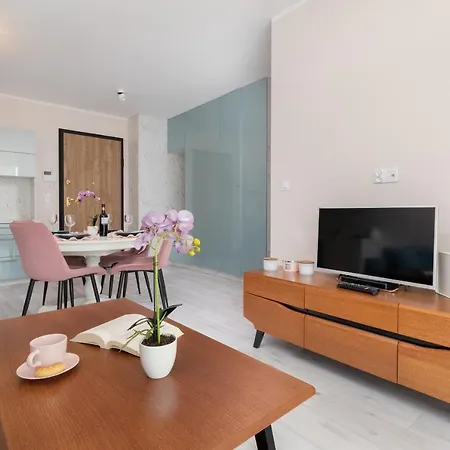 Plac Unii By Renters Γκντίνια