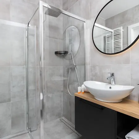 Plac Unii By Renters *