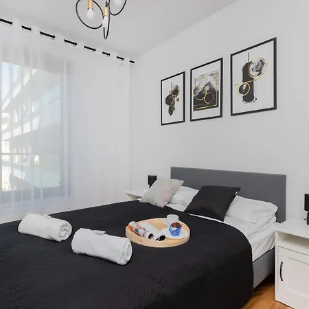 Plac Unii By Renters Γκντίνια