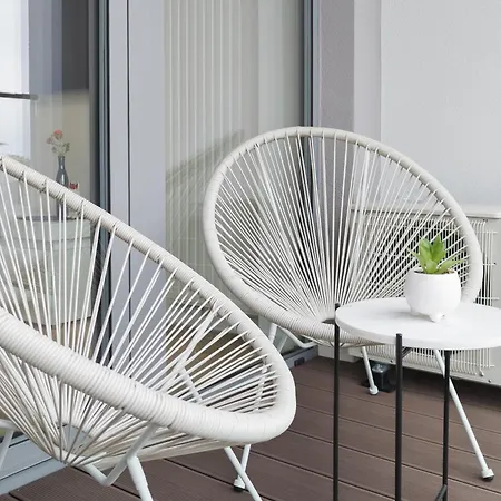 Plac Unii By Renters Apartment Gdynia