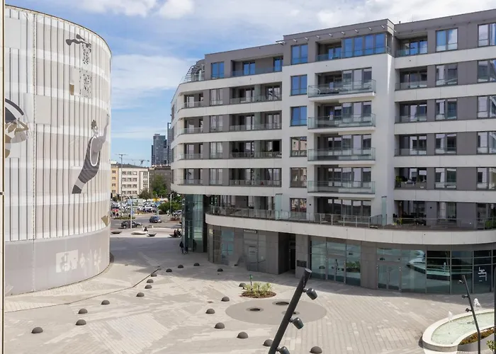 Plac Unii By Renters Lägenhet