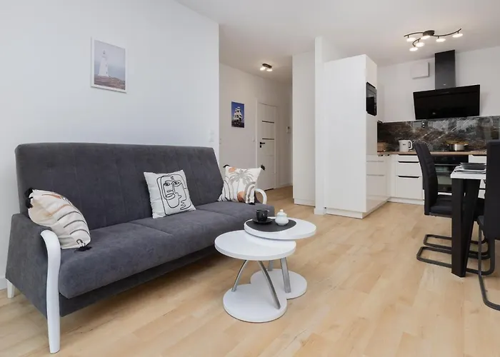 Plac Unii By Renters Apartment Gdynia