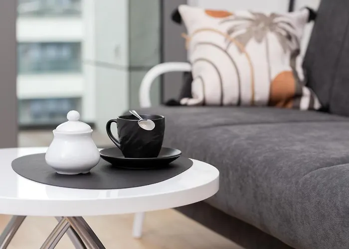 Plac Unii By Renters Lägenhet