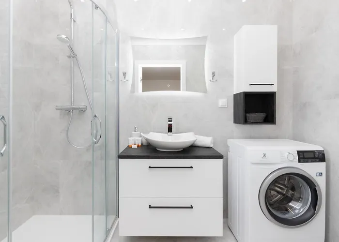 Plac Unii By Renters Lägenhet *